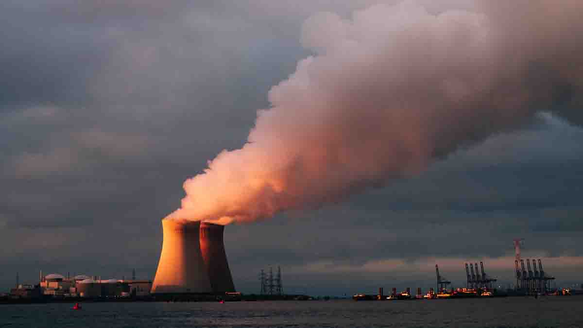 Problemas con energía nuclear, contaminación radioactiva
